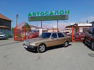 Mercedes-Benz W123 2.5, 1981, AT
